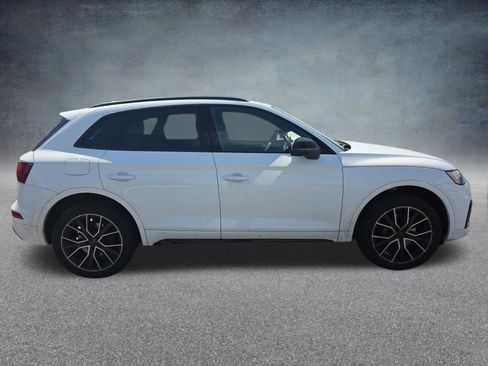 Used 2023 Audi SQ5 Premium Plus w/ Premium Plus Package AWD/4WD image 6