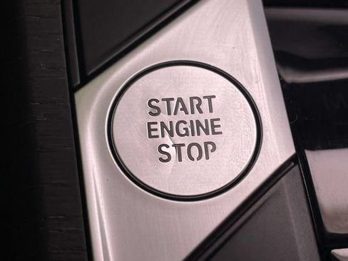 Used 2024 BMW M340i xDrive AWD/4WD image 38