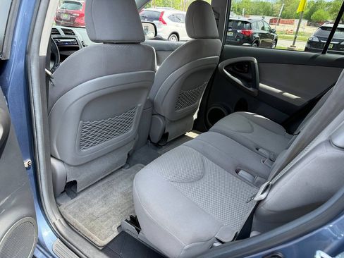 Used 2012 Toyota RAV4 4WD w/ Upgrade Value Pkg image 25