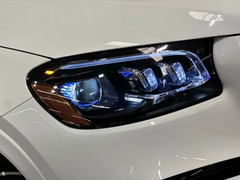 New 2026 Mercedes-Benz GLS 450 4MATIC image 16