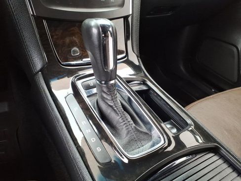 Used 2013 Lincoln MKS image 26