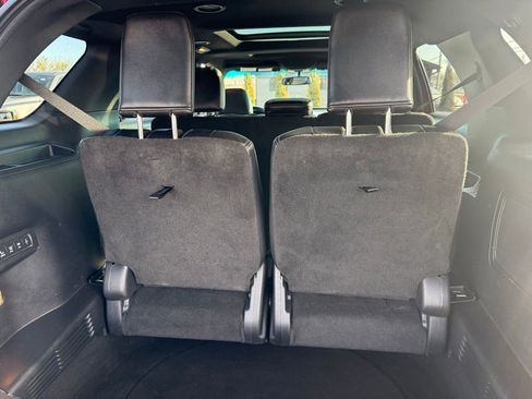Used 2016 Ford Explorer Limited image 17