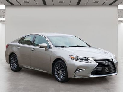 Used 2018 Lexus ES 350 w/ Navigation System Package