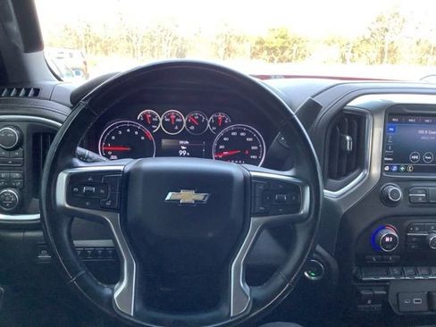 Used 2023 Chevrolet Silverado 2500 LT w/ Convenience Package image 16