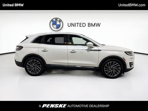 Used 2019 Lincoln Nautilus Reserve FWD image 4