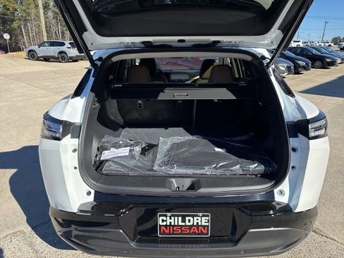 New 2026 Nissan Murano Platinum w/ Cargo Package AWD/4WD image 13