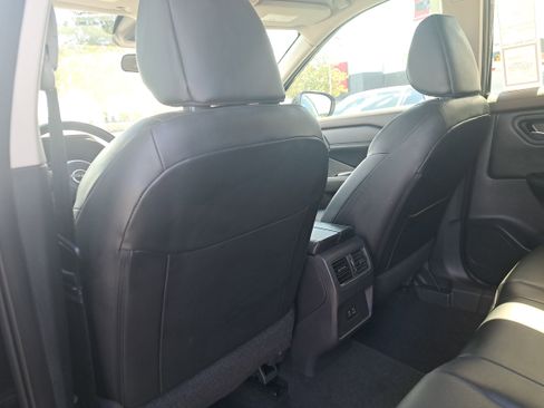 Certified 2023 Nissan Rogue SV w/ SV Premium Package image 14