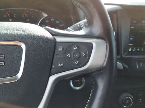 Used 2019 GMC Terrain SLE w/ LPO, Cargo Package image 18