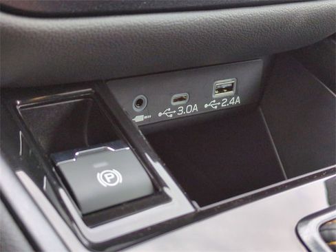 Used 2025 Subaru Outback Wilderness image 23