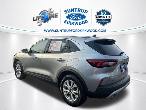 Used 2024 Ford Escape Active FWD image 3