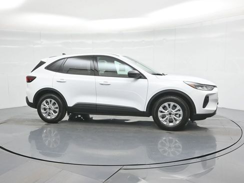 New 2025 Ford Escape Active image 22