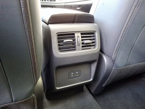 Certified 2023 Nissan Rogue SV w/ SV Premium B Package image 13