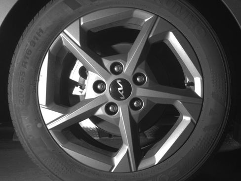 Used 2025 Kia K4 LXS image 15