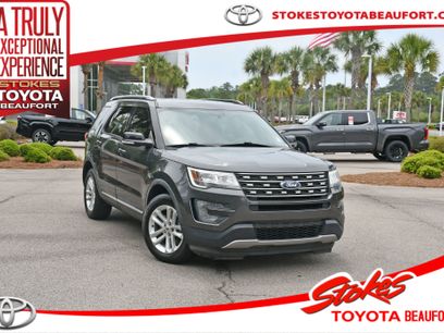 Used 2017 Ford Explorer XLT w/ Equipment Group 202A