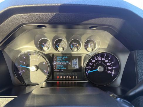 Used 2016 Ford F250 King Ranch w/ FX4 Off-Road Package image 29