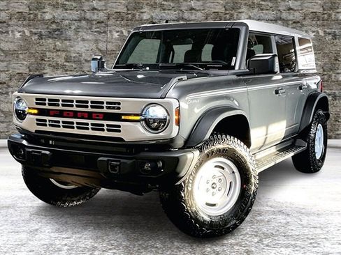 New 2025 Ford Bronco Heritage Edition image 2