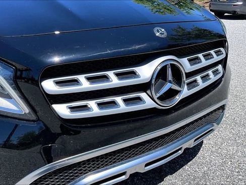 Certified 2020 Mercedes-Benz GLA 250 4MATIC image 6