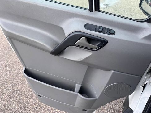 Used 2015 Mercedes-Benz Sprinter 3500 image 13