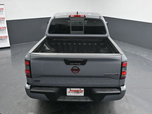 Used 2022 Nissan Frontier PRO-4X w/ Technology Package image 30