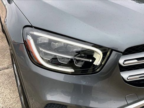 Used 2022 Mercedes-Benz GLC 300 GLC 300 image 33