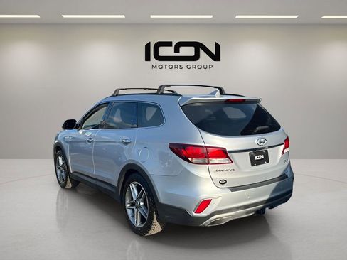 Used 2018 Hyundai Santa Fe SE w/ SE Ultimate Tech Package 03 image 3