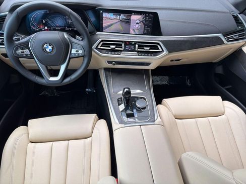 Used 2022 BMW X5 xDrive40i AWD/4WD image 16
