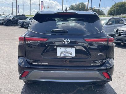 Used 2021 Toyota Highlander Limited