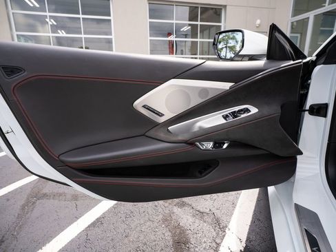 Used 2020 Chevrolet Corvette Stingray Premium Cpe w/ 3LT Preferred Equipment Group RWD image 33