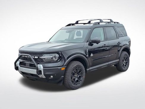 New 2025 Ford Bronco Sport Outer Banks w/ Sasquatch Outer Banks Package image 2
