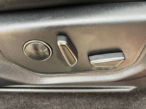 Used 2018 Ford F150 Raptor w/ Equipment Group 802A Luxury image 13