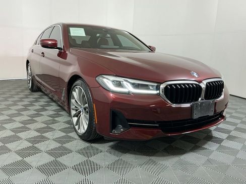 Certified 2023 BMW 530i w/ Premium Package RWD image 4