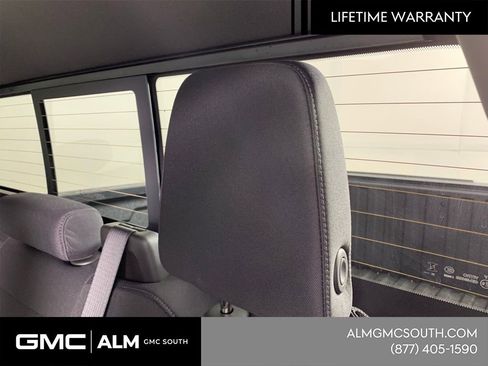 New 2026 GMC Sierra 1500 SLE w/ X31 Off-Road Package image 24