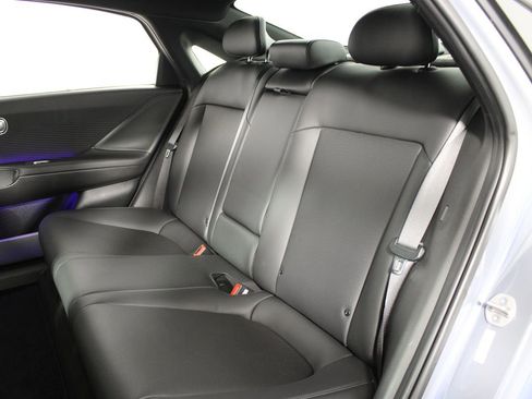 Used 2023 Hyundai Ioniq 6 SEL image 33