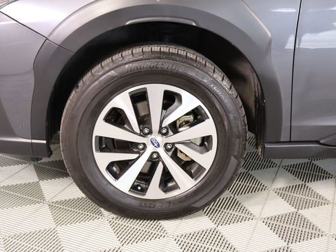Used 2023 Subaru Outback Premium AWD/4WD image 18