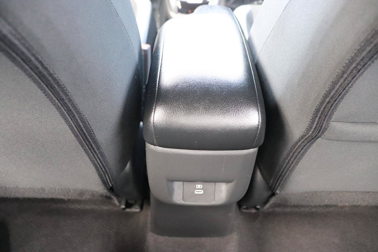 Used 2025 Nissan Versa SV w/ Trunk Package FWD image 20