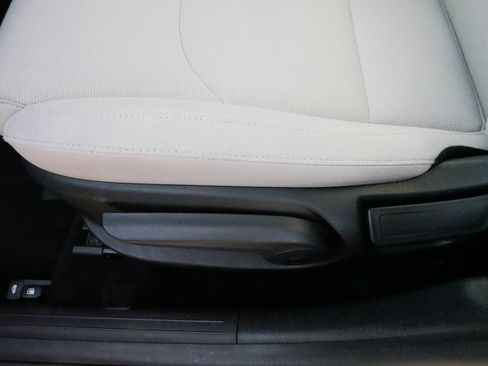 Used 2022 Kia Forte LXS image 20