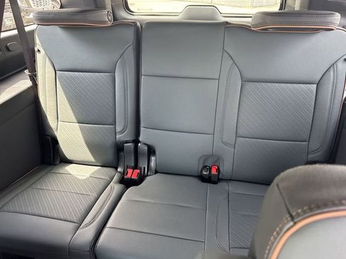New 2026 GMC Yukon XL AT4 w/ AT4 Premium Plus Package AWD/4WD image 24
