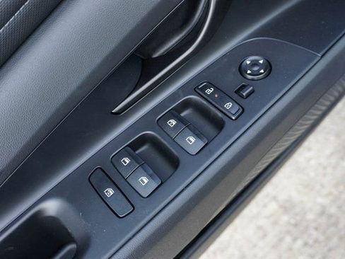 New 2026 Hyundai Elantra SEL Sport image 10