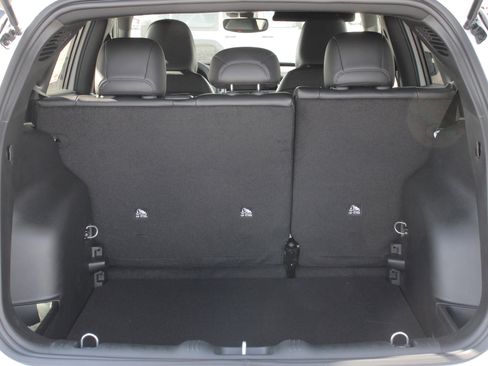 New 2026 Jeep Compass Latitude image 25