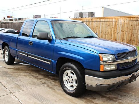 Used 2003 Chevrolet Silverado 1500 LS image 2