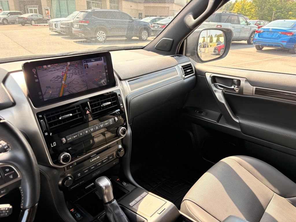 Used 2023 Lexus GX 460 Premium w/ Premium Plus Package AWD/4WD image 21