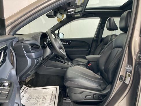Certified 2025 Subaru Forester Limited AWD/4WD image 10