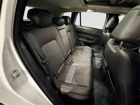 Used 2025 MAZDA CX-50 AWD 2.5 Hybrid w/ Premium Pkg image 30