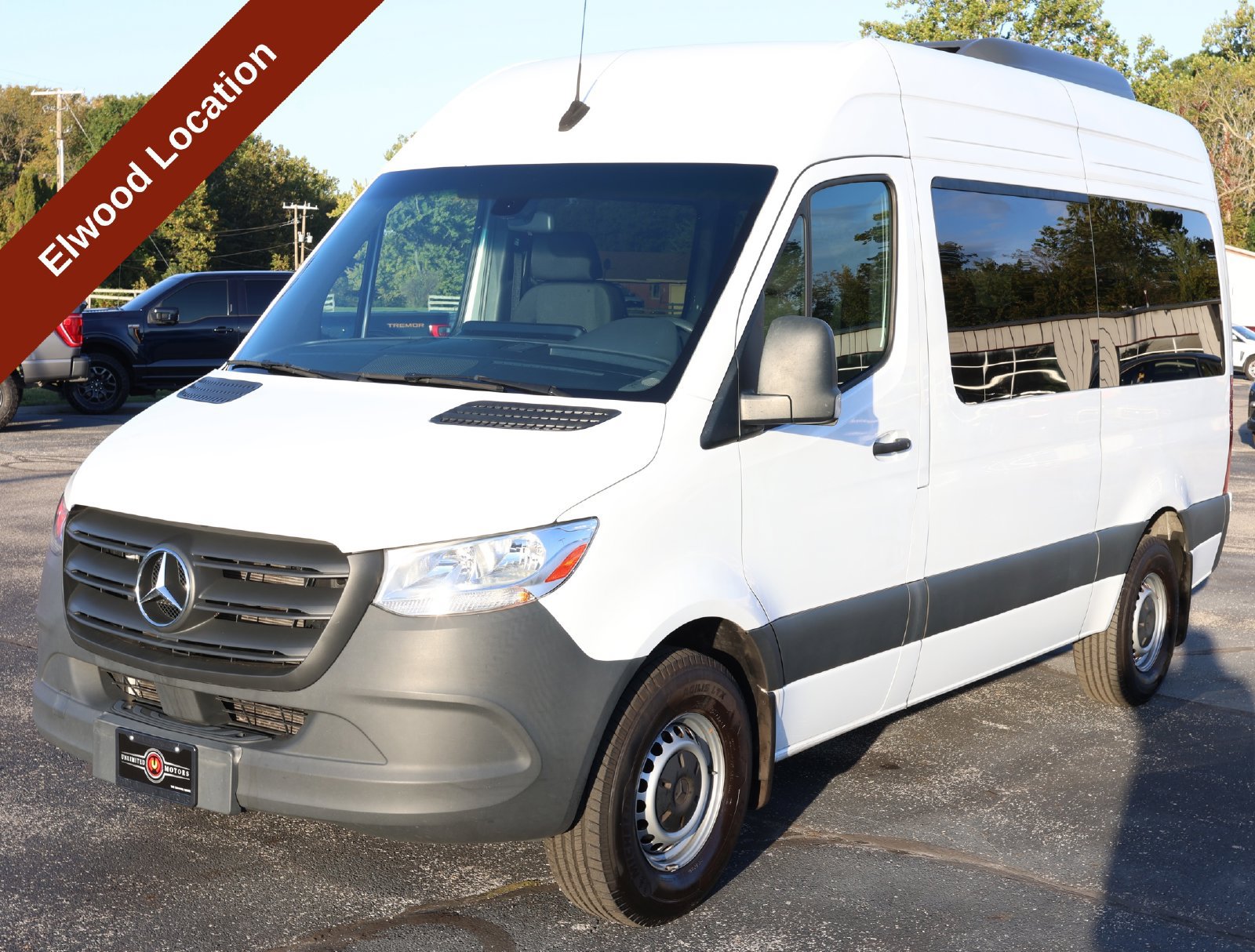 Used 2024 Mercedes-Benz Sprinter 2500 image 1