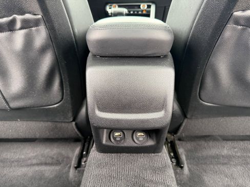 Used 2023 Kia K5 GT-Line image 33