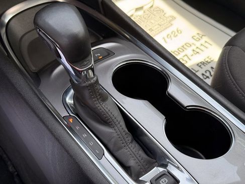 Used 2024 Chevrolet Malibu LT w/ Sport Edition image 19