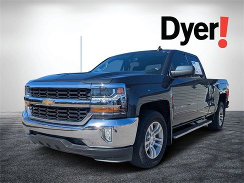 Used 2018 Chevrolet Silverado 1500 LT w/ All Star Edition image 9