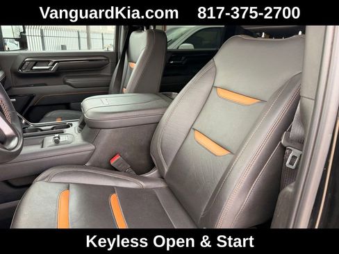 Used 2024 GMC Sierra 2500 AT4 w/ AT4 Premium Plus Package image 13