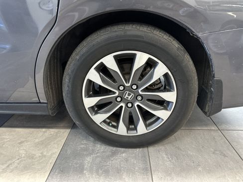 Used 2023 Honda Odyssey EX-L image 8