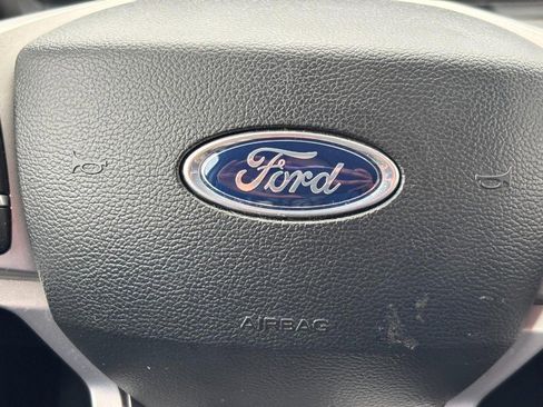 Used 2023 Ford Explorer XLT w/ Equipment Group 202A AWD/4WD image 21
